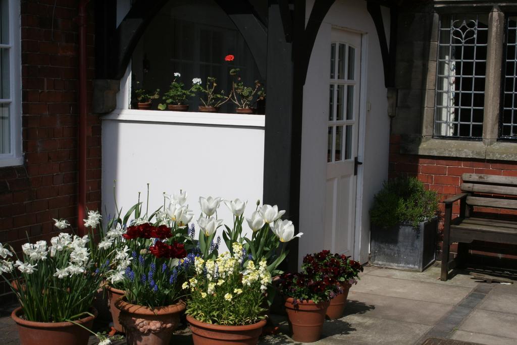 Cotton Farm Bed and Breakfast Chester Exteriör bild